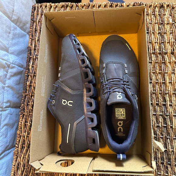 ONCLOUD sneakers / running shoes / tennis shoes - Picture 3 of 7